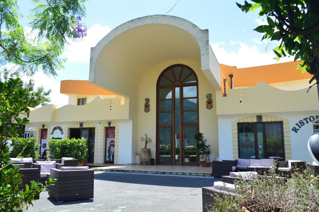 Hotel Il Cavaliere Sarno Luaran gambar